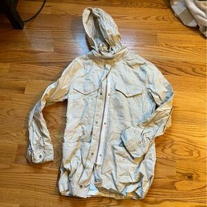 Madewell utility rain jacket in beige size XS